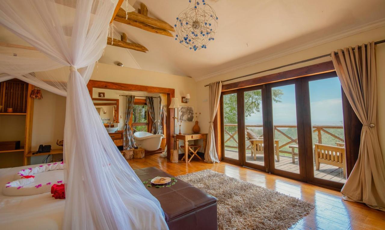 Escarpment Luxury Lodge Manyara Mto wa Mbu Extérieur photo