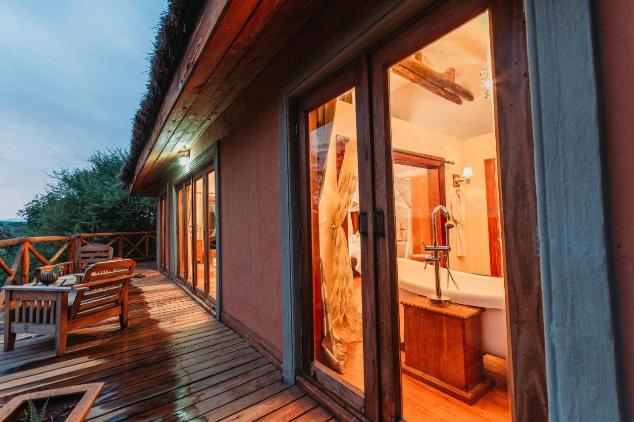 Escarpment Luxury Lodge Manyara Mto wa Mbu Extérieur photo